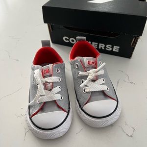 Converse All Star Little Boys Chuck Taylor Street Ox Sneaker Size 5
